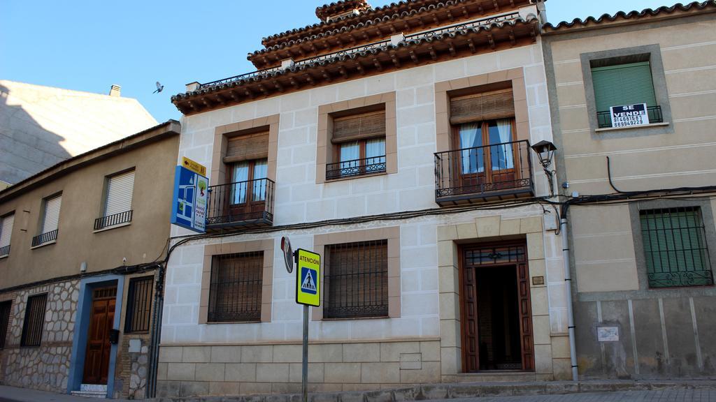 Apartamentos Turisticos La Vida De Antes Consuegra Extérieur photo